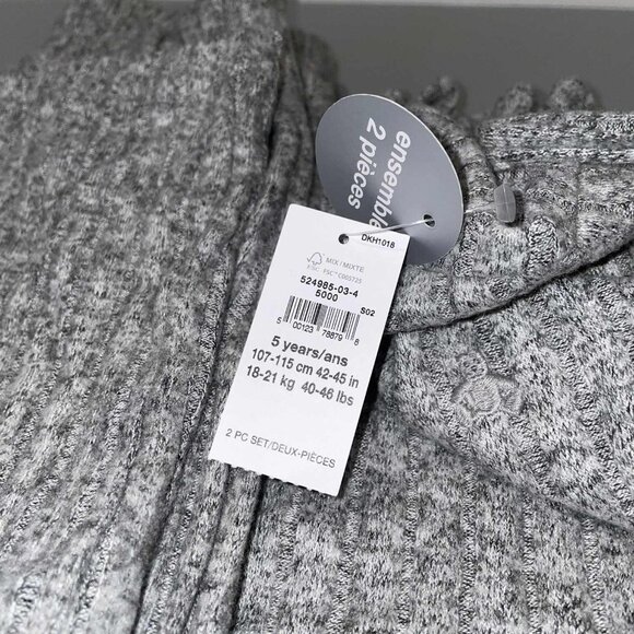 Gap – 2 piece set Girls Size 5 – Heathered Grey - NEW WITH TAGS - Picture 2 of 5